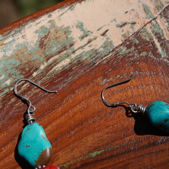Red Coral / Turquoise Bracelet and Earring Set - Picture 14 of 16